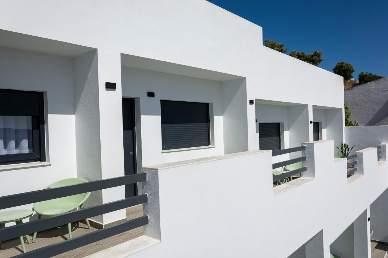 Apartamentos El Mirador De La Janda Беналуп-Касас-Вієхас Екстер'єр фото