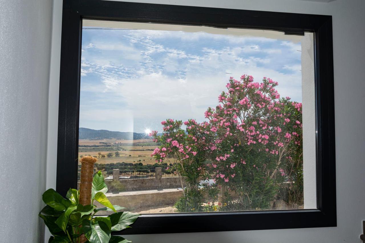 Apartamentos El Mirador De La Janda Беналуп-Касас-Вієхас Екстер'єр фото